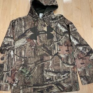 Mens Under Armour Camo Hoodie size M